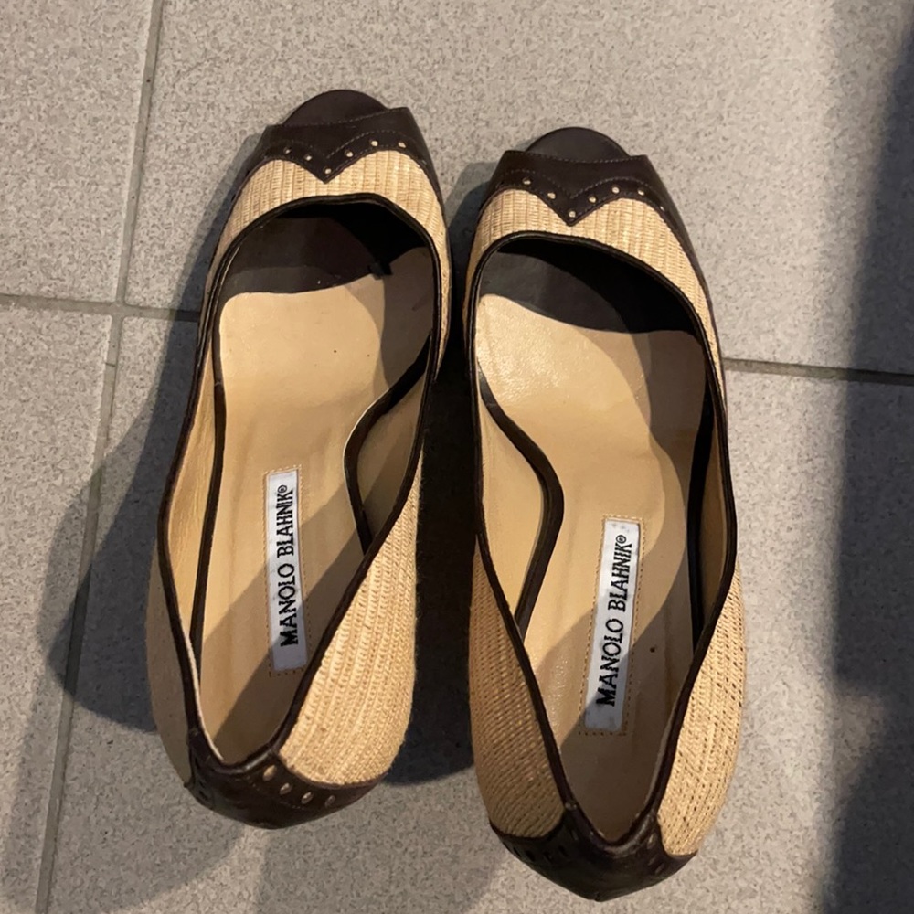 Manolo Blahnik Brown and Tan Heels